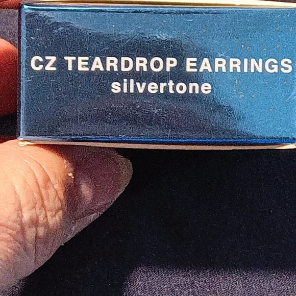 Avon Gold and Silver Teardrop Earrings - Picture 3 of 4